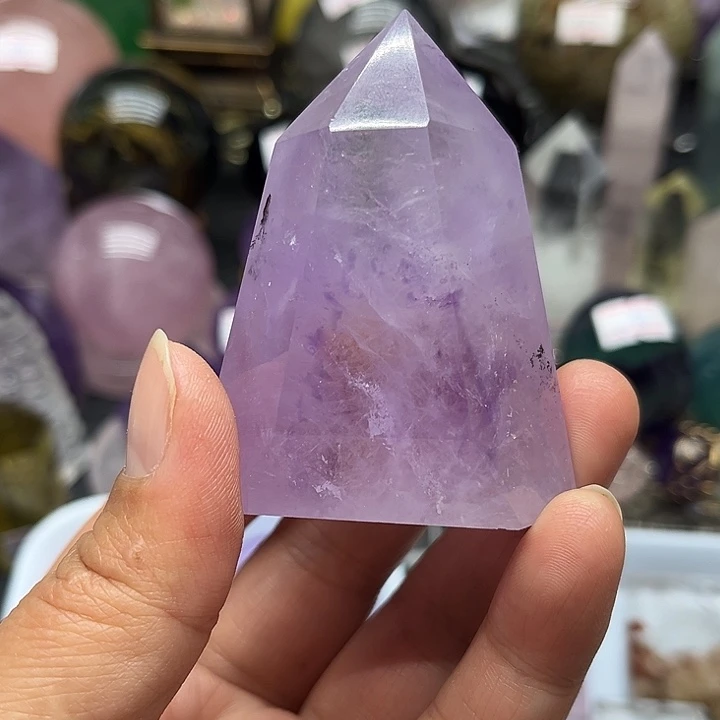 未镶嵌水晶珠宝半成品107克紫水晶柱