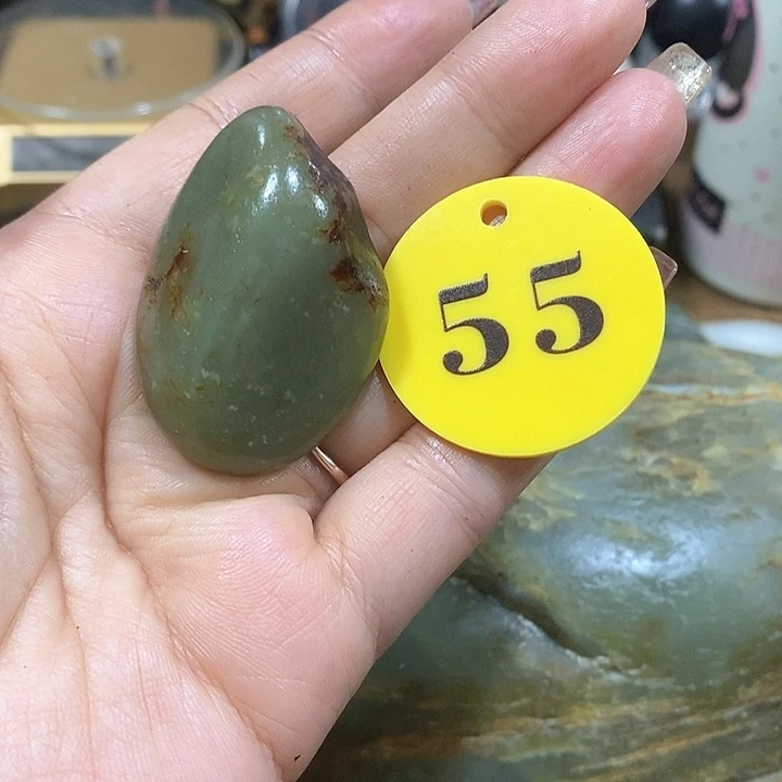 未镶嵌和田玉（糖玉）挂件