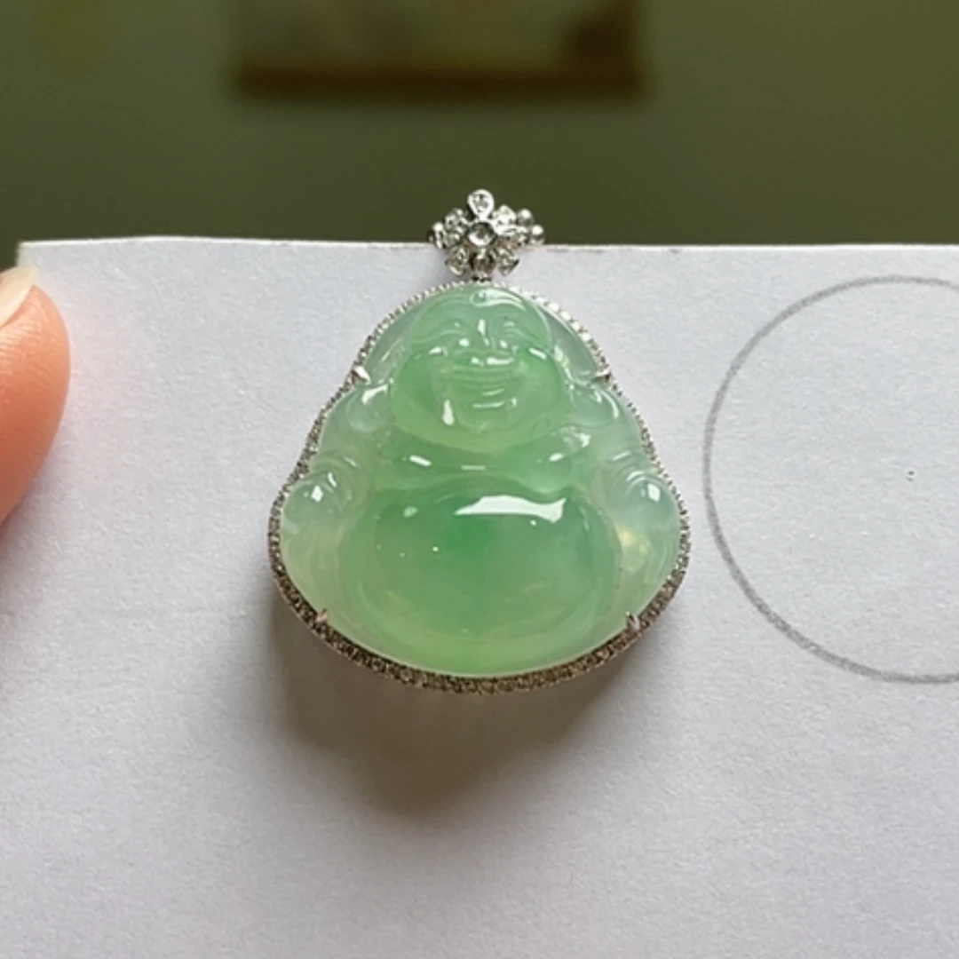 【闪购商品】吊坠(不含链)18K金镶嵌翡翠