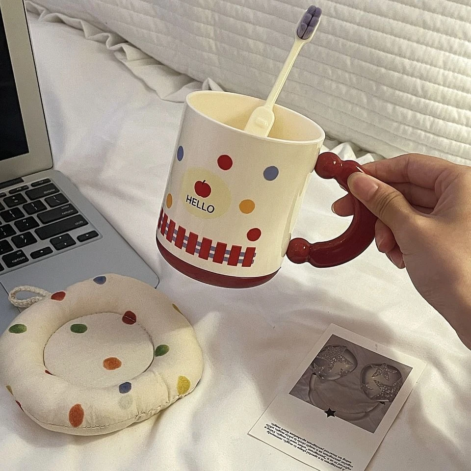 情侣洗漱杯高颜值刷牙漱口杯学生宿舍刷牙杯子卡通儿童家用漱口杯