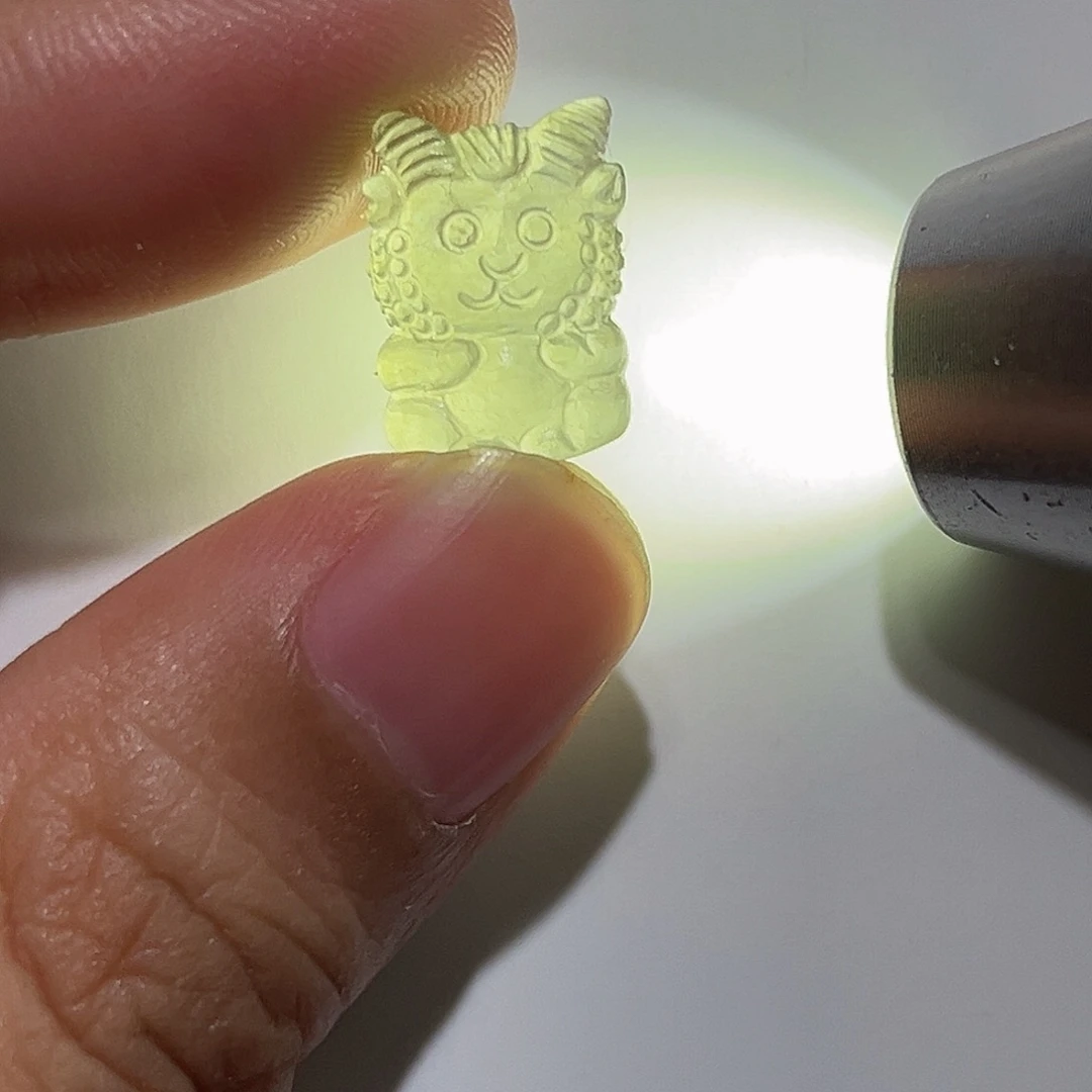 定制翡翠未镶嵌小羊