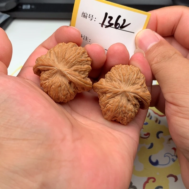 文玩核桃把件39磨盘异形1362