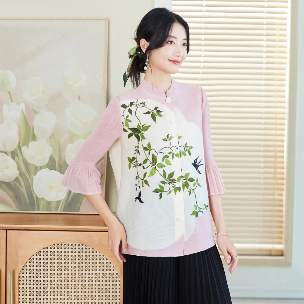 2025春装新款气质衬衫女轻奢减龄洋气新中式上衣大码显瘦褶皱衬衣