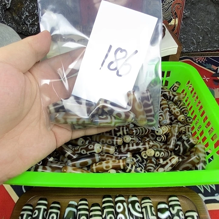 刺***猬玛瑙/玉髓未镶嵌颈饰