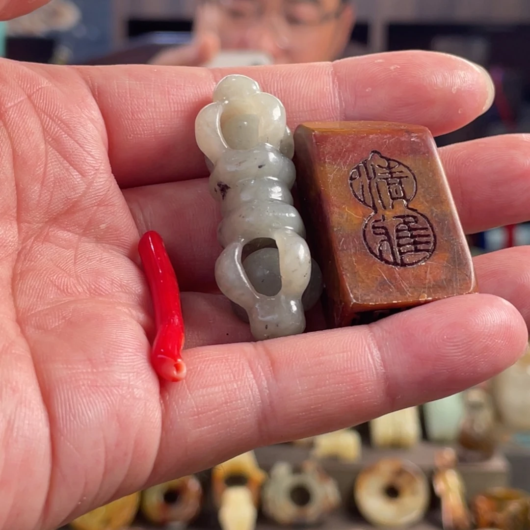 和田玉未镶嵌挂件钻****京