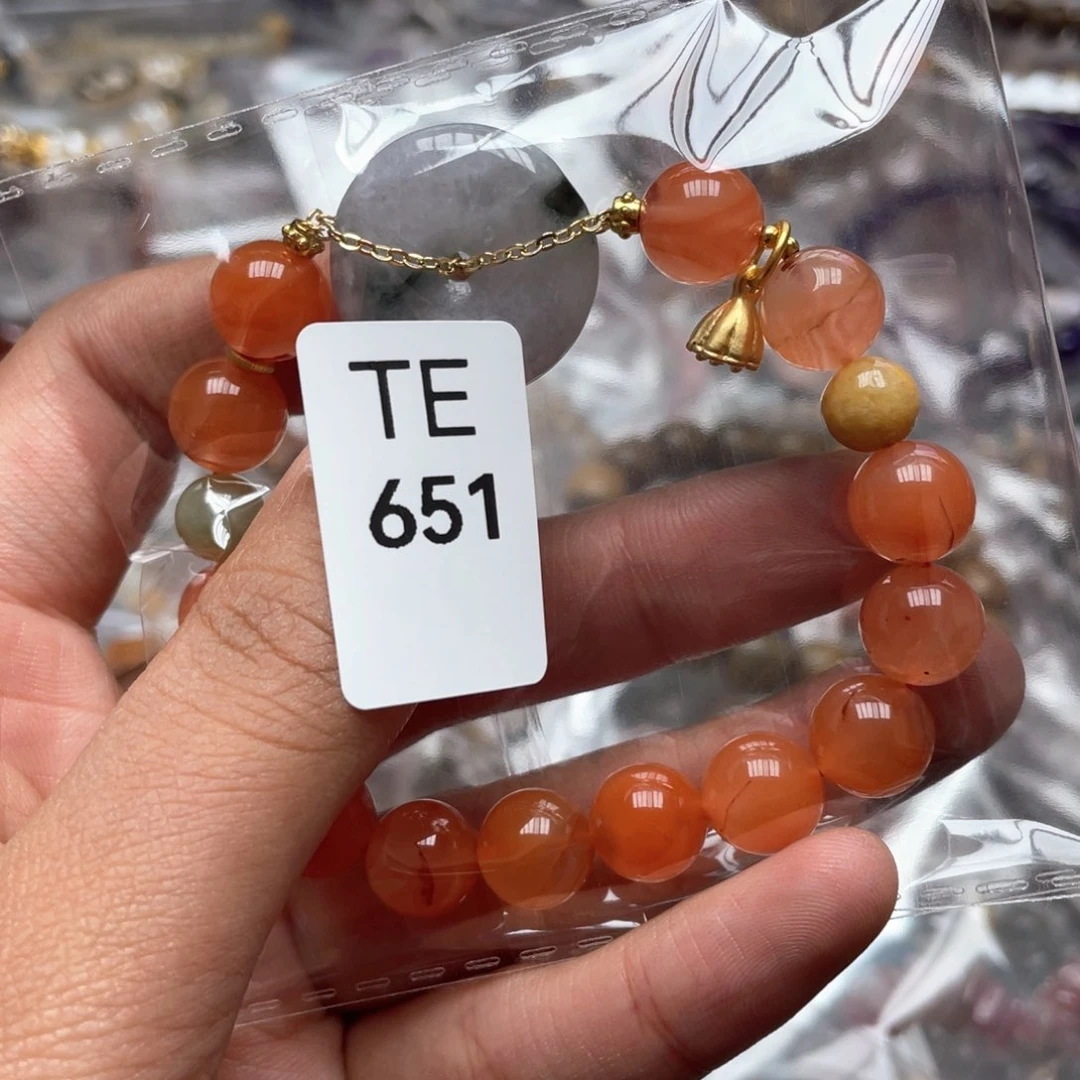 水晶多样性发一只未镶嵌