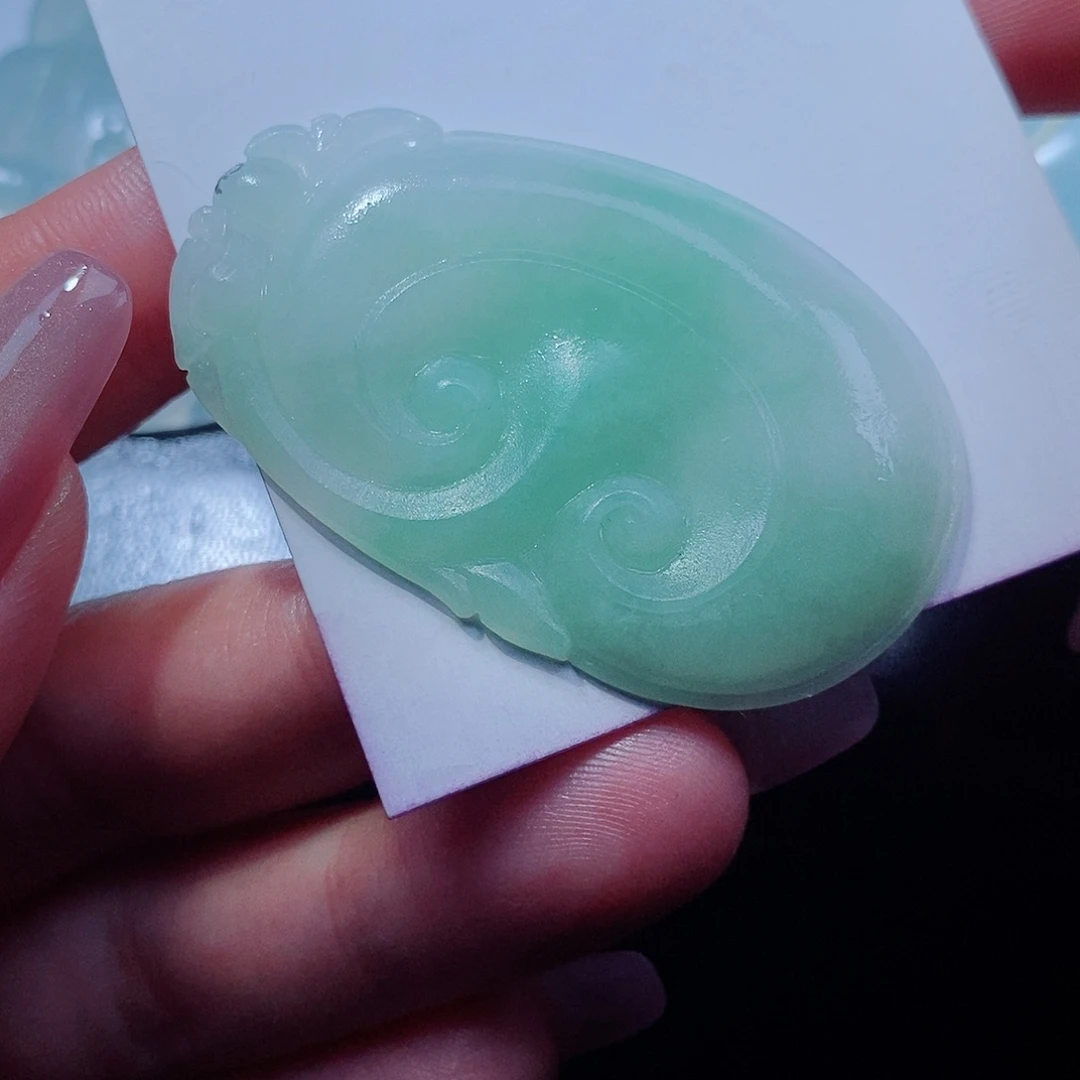 定制翡翠未镶嵌翡翠