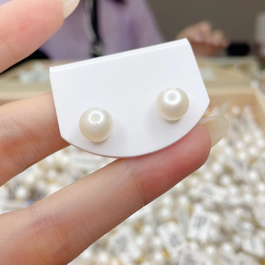 淡水珍珠未镶嵌吊坠(赠链)