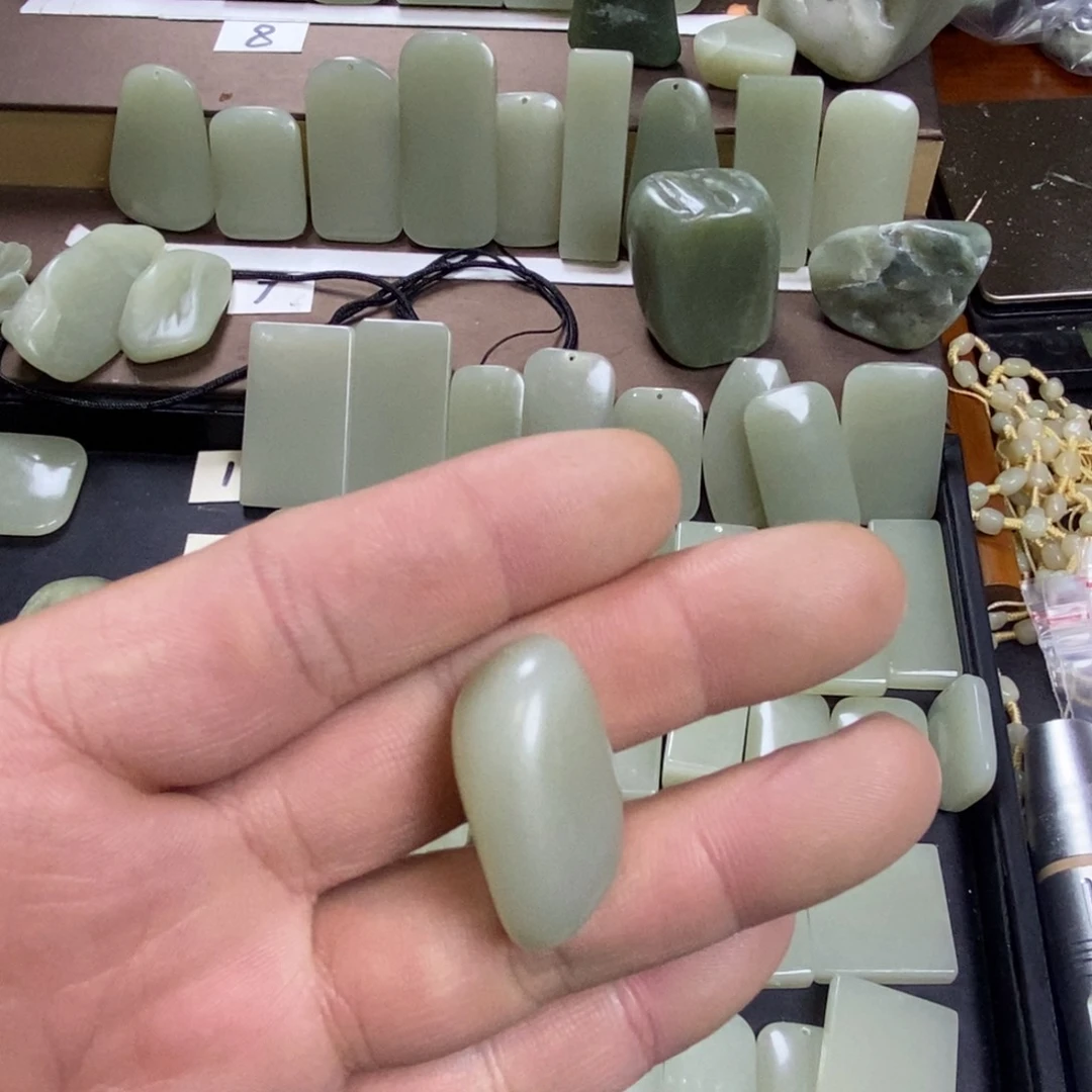 颈饰未镶嵌和田玉小*047