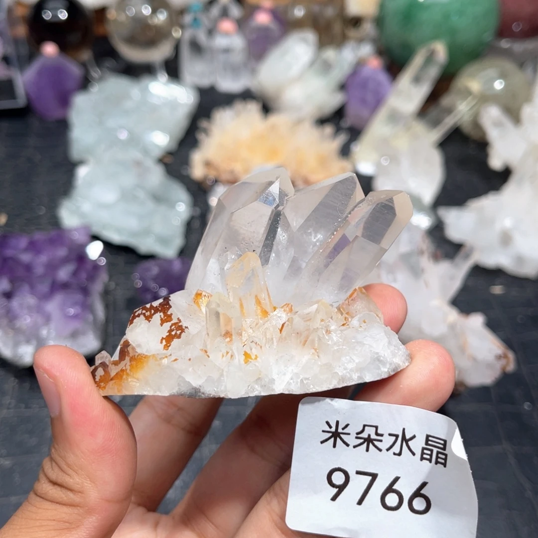 陌***芋未镶嵌珠宝半成品水晶水晶