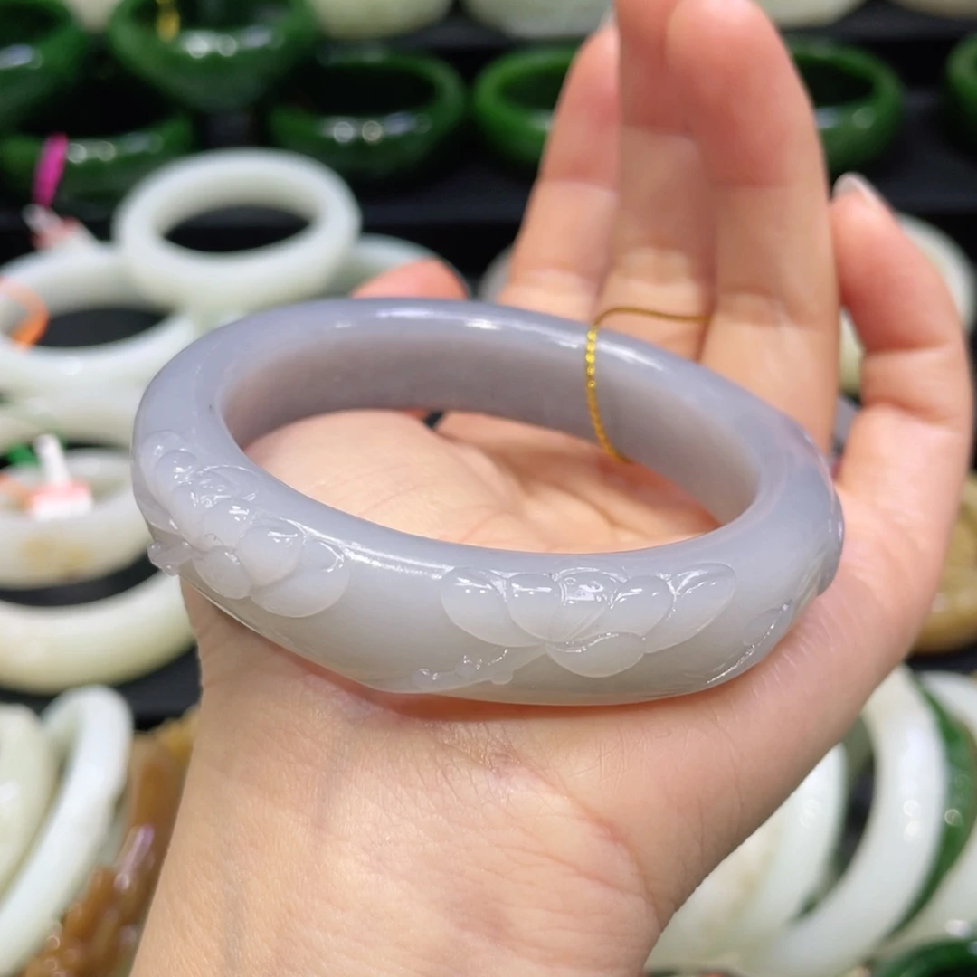 未镶嵌手镯和田玉63