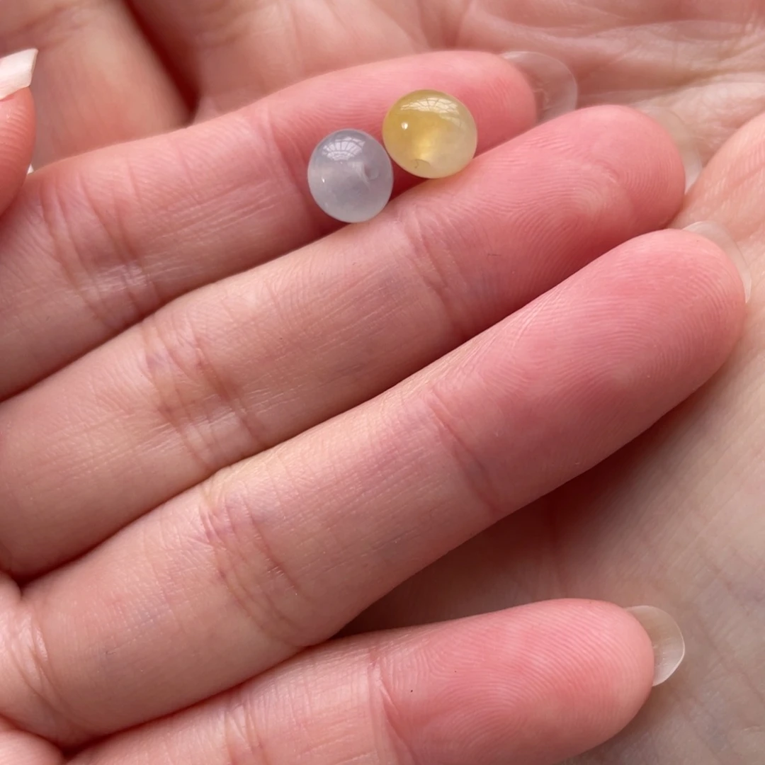 翡翠颈饰未镶嵌欧****呀鼓珠