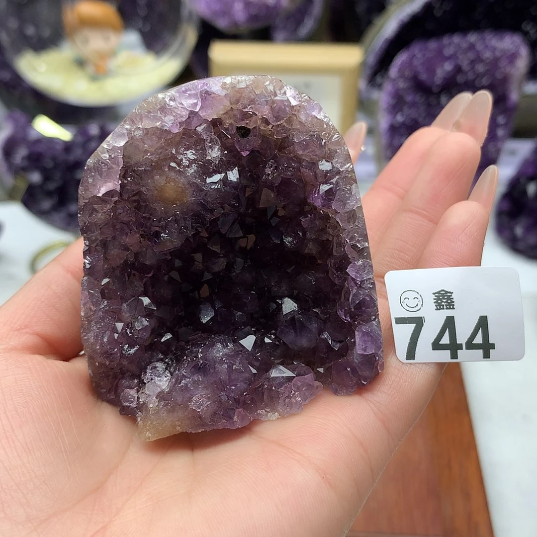 未镶嵌大型摆件（非配饰）水晶