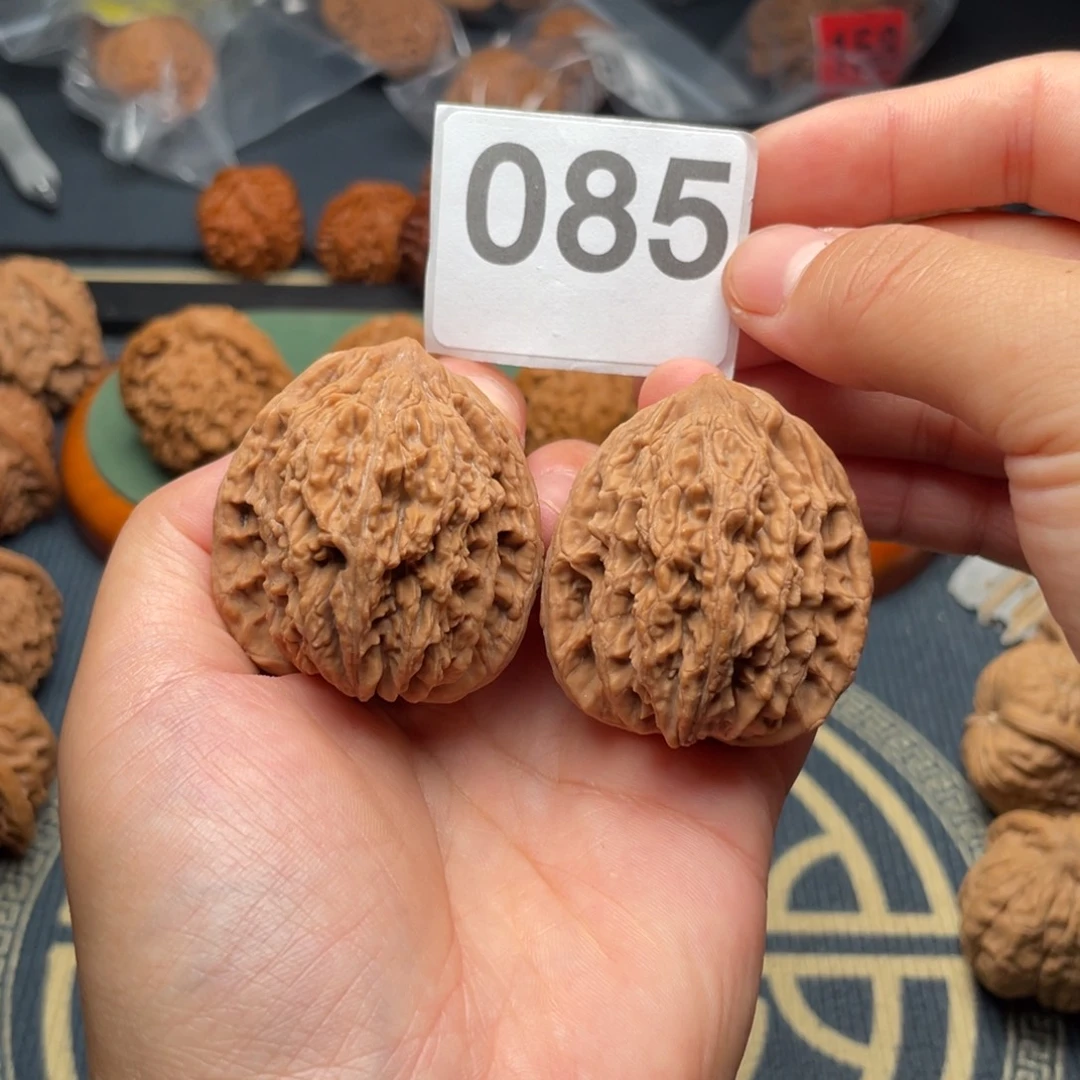 把件文玩核桃40全品虎头085号