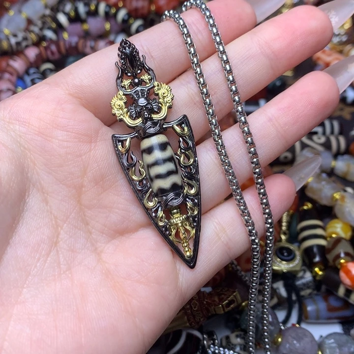 玛瑙/玉髓未镶嵌发一条