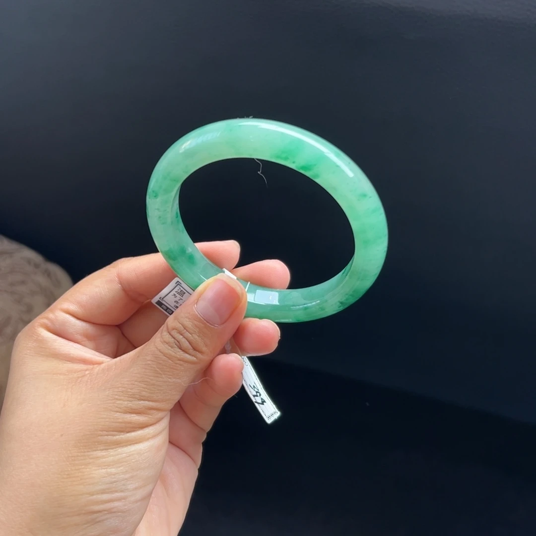 石英质玉未镶嵌手镯非洲翠5657