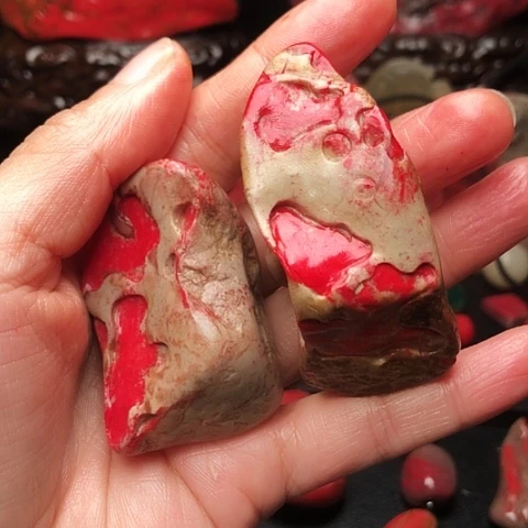 懒***书昌化鸡血石昌化鸡血石原石