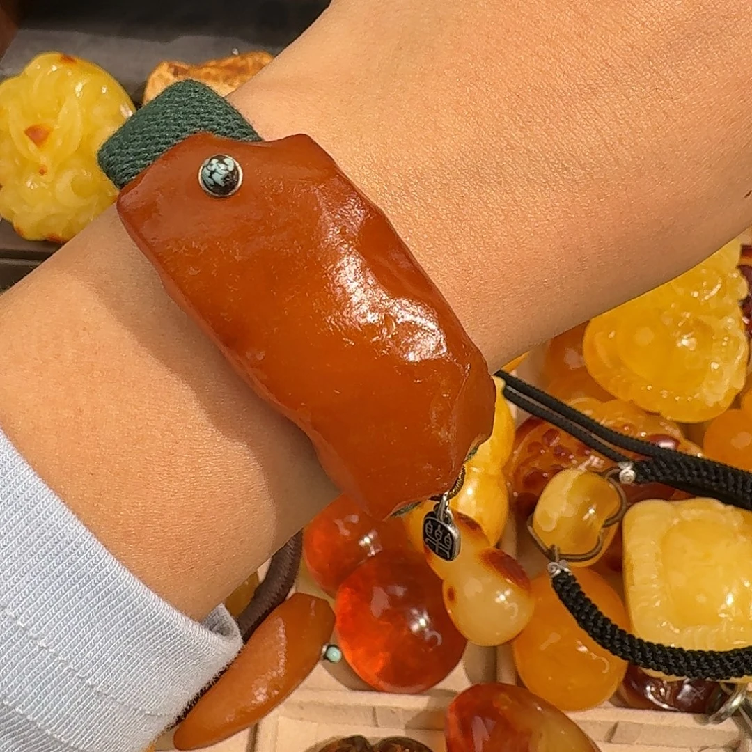 琥珀未镶嵌裸石我