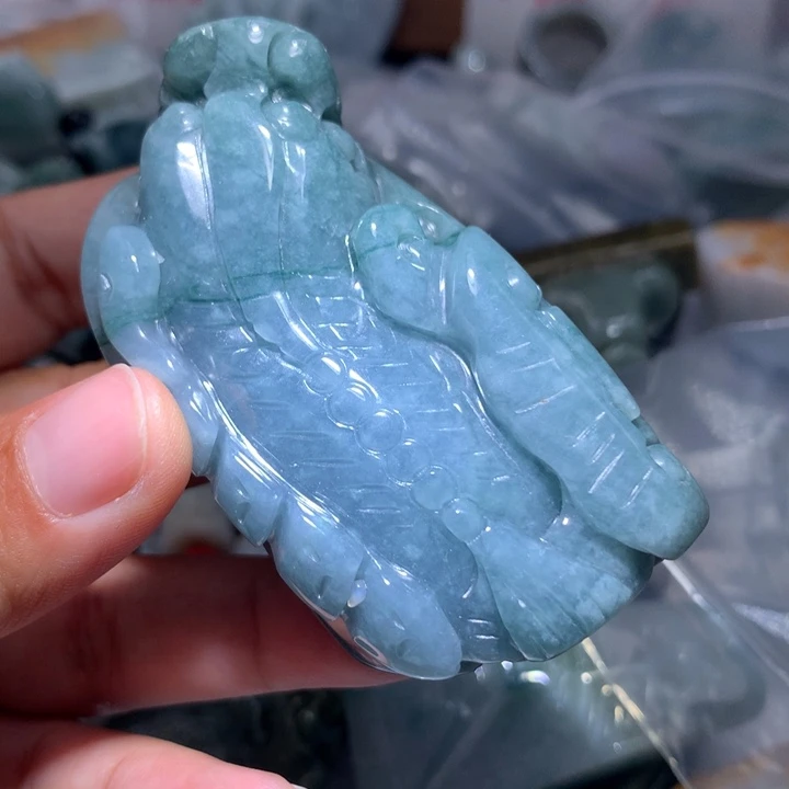 翡翠未镶嵌颈饰保真天然A货翡翠