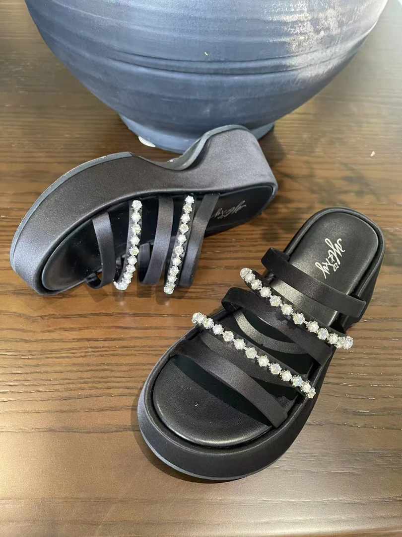 日常坡跟一脚蹬水钻拖鞋