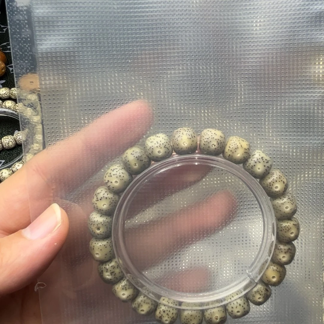 C***ˉ星月菩提手串caspers