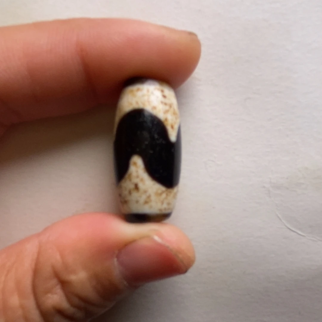 我***汁玛瑙/玉髓未镶嵌颈饰