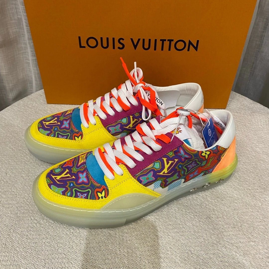 未使用 LouisVuitton/路易威登 重工秀款Ollie刺绣钉珠板鞋 41码