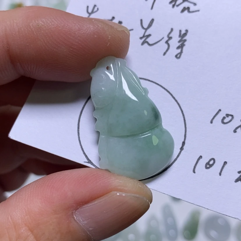 【闪购商品】吊坠(不含链)未镶嵌翡翠