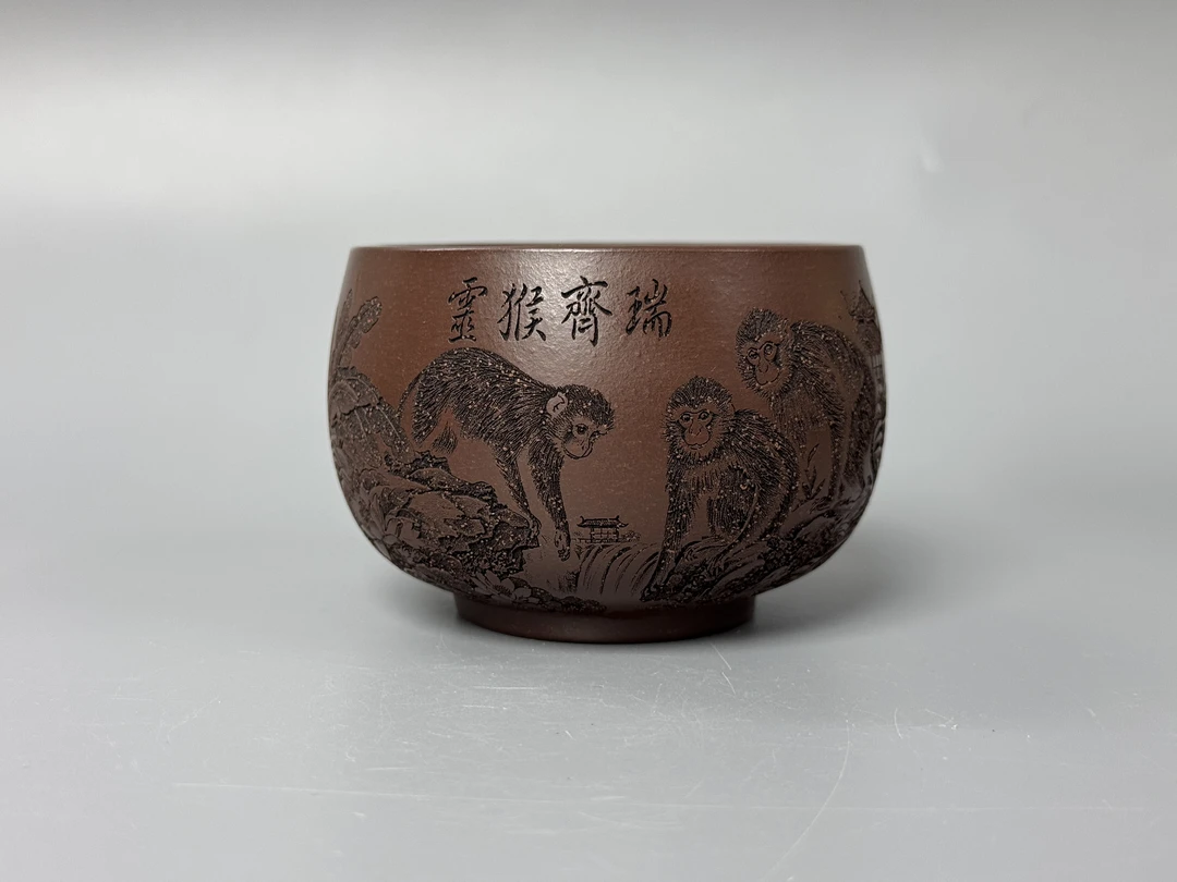 972 原矿紫砂手工刻绘猴子底槽清泥 容量160毫升