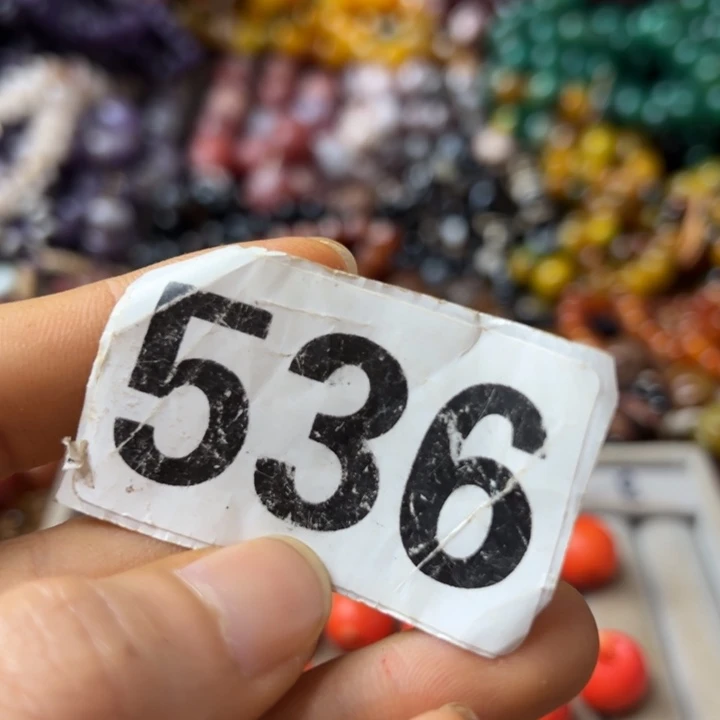 玛瑙/玉髓颈饰未镶嵌?****兔