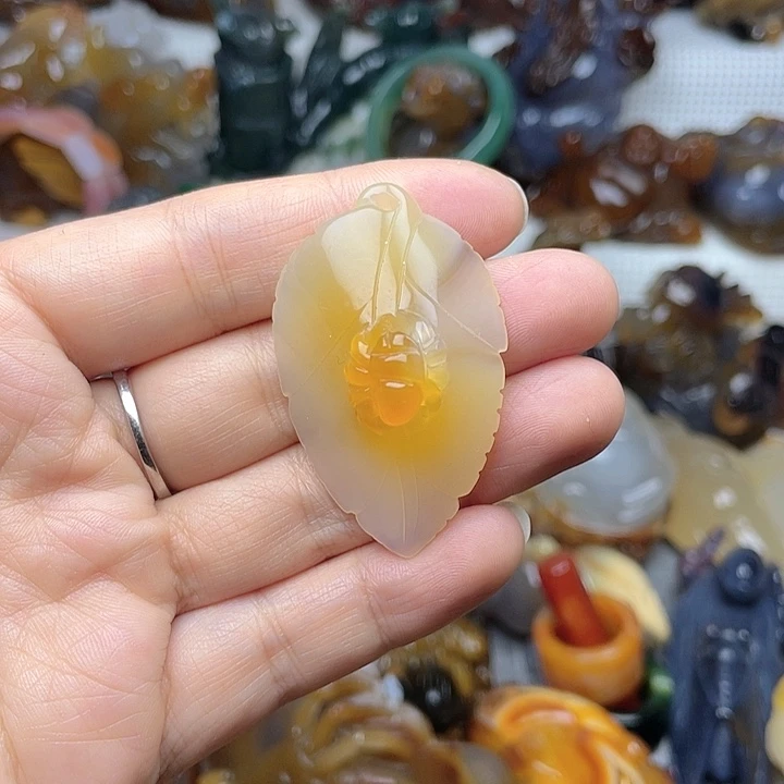 玛瑙/玉髓饰品未镶嵌