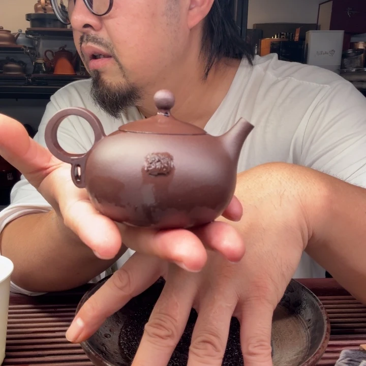 唐***S紫砂茶壶桀骜西施599