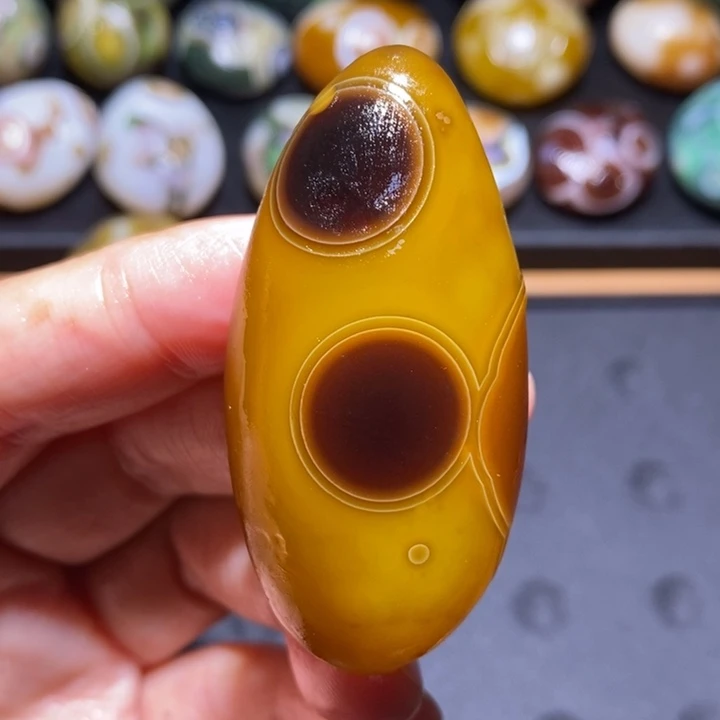 未镶嵌玛瑙/玉髓珠宝半成品2