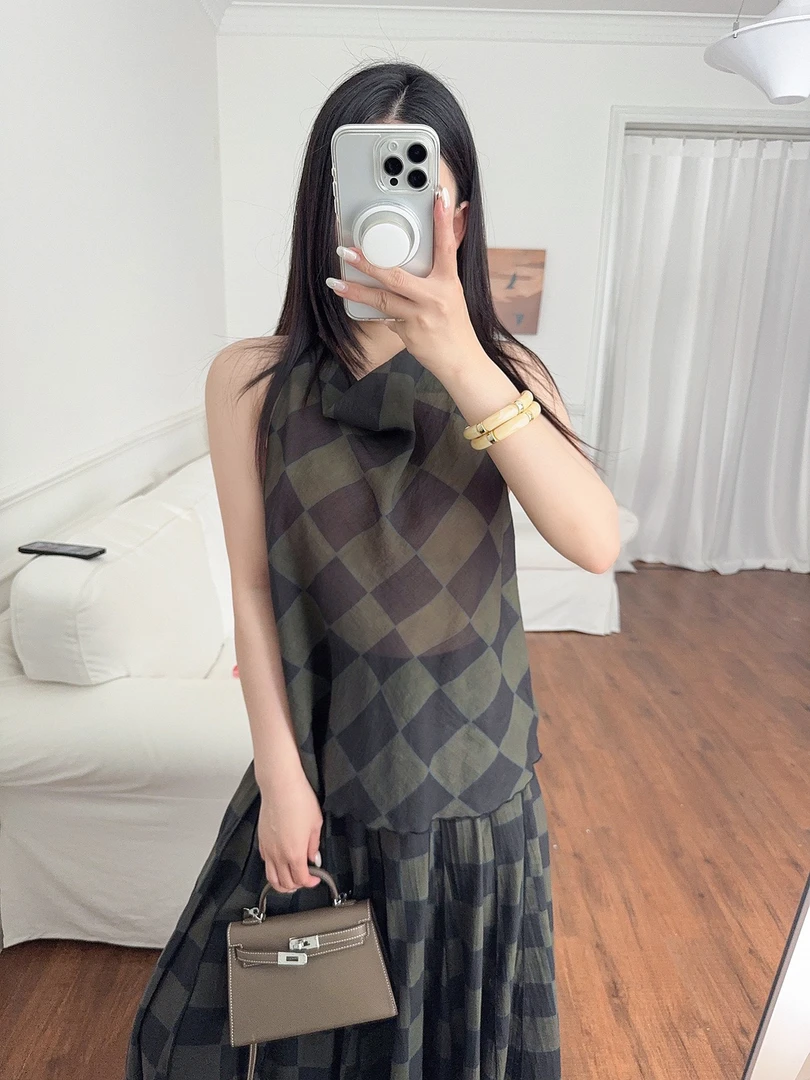 MD女装英伦风格纹垂坠上衣优雅气质通勤垂坠感格纹中长压褶半身裙