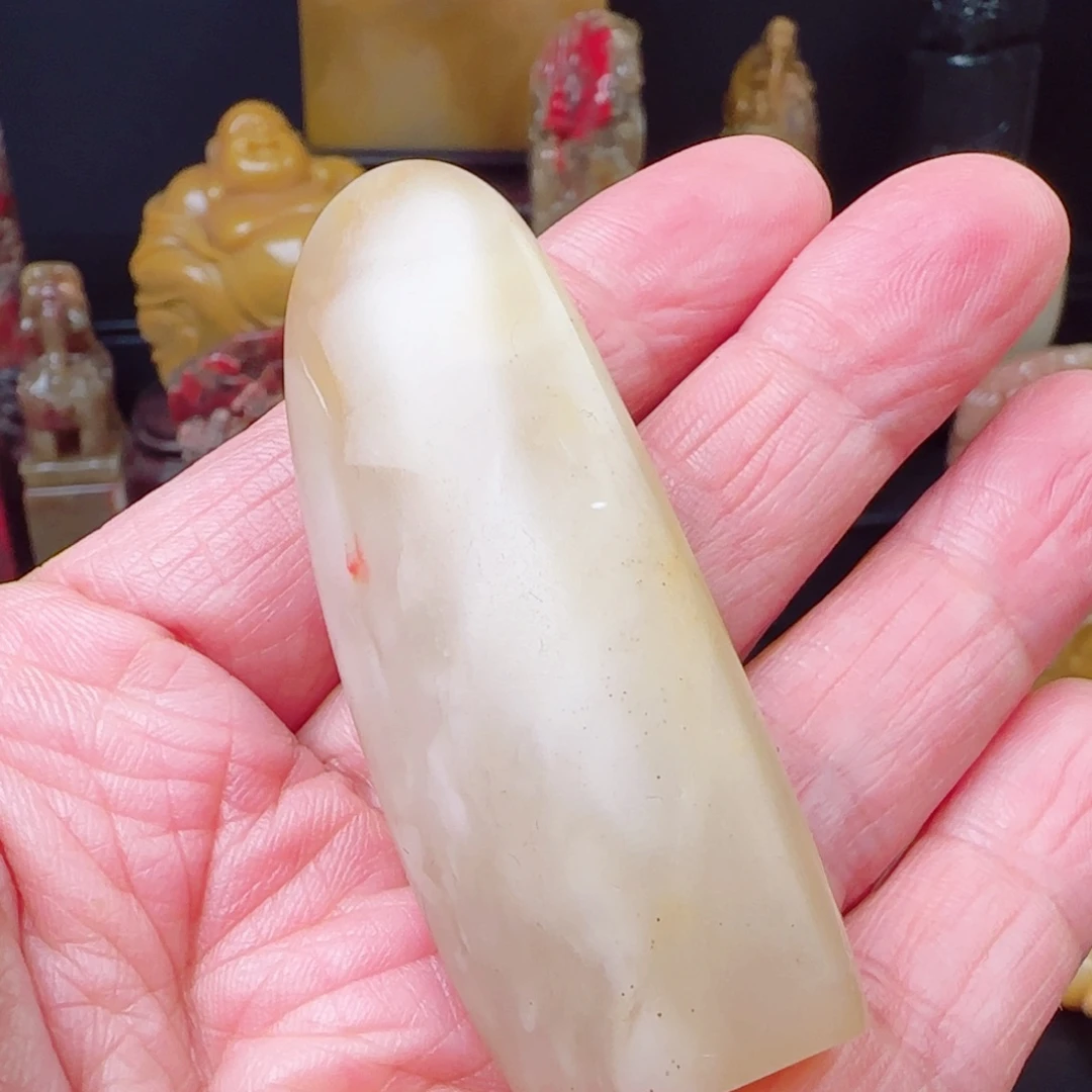 昌化石昌化鸡血石