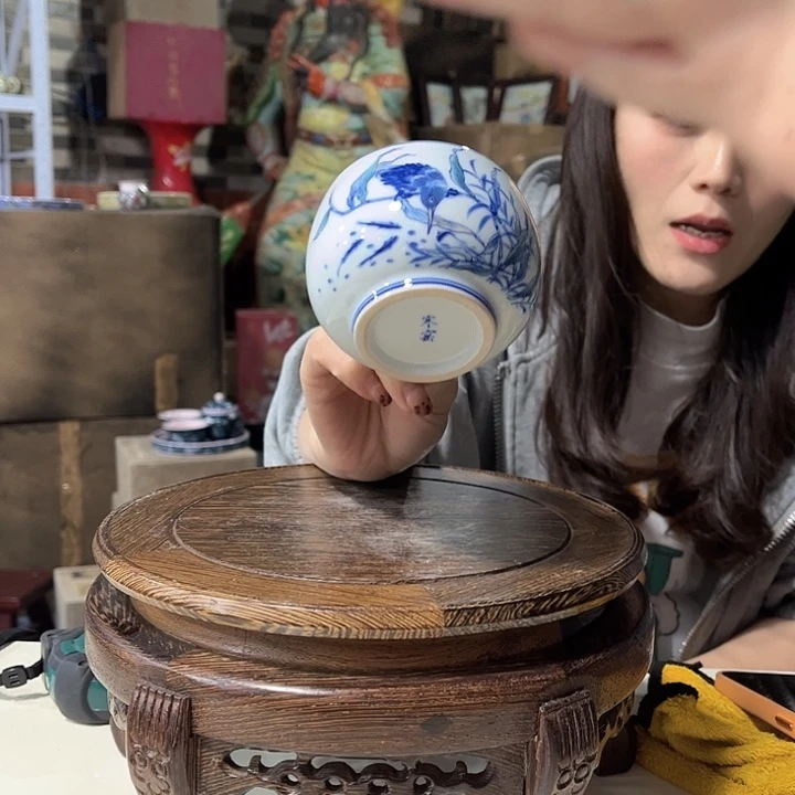 摆件////景德镇陶瓷研究所。