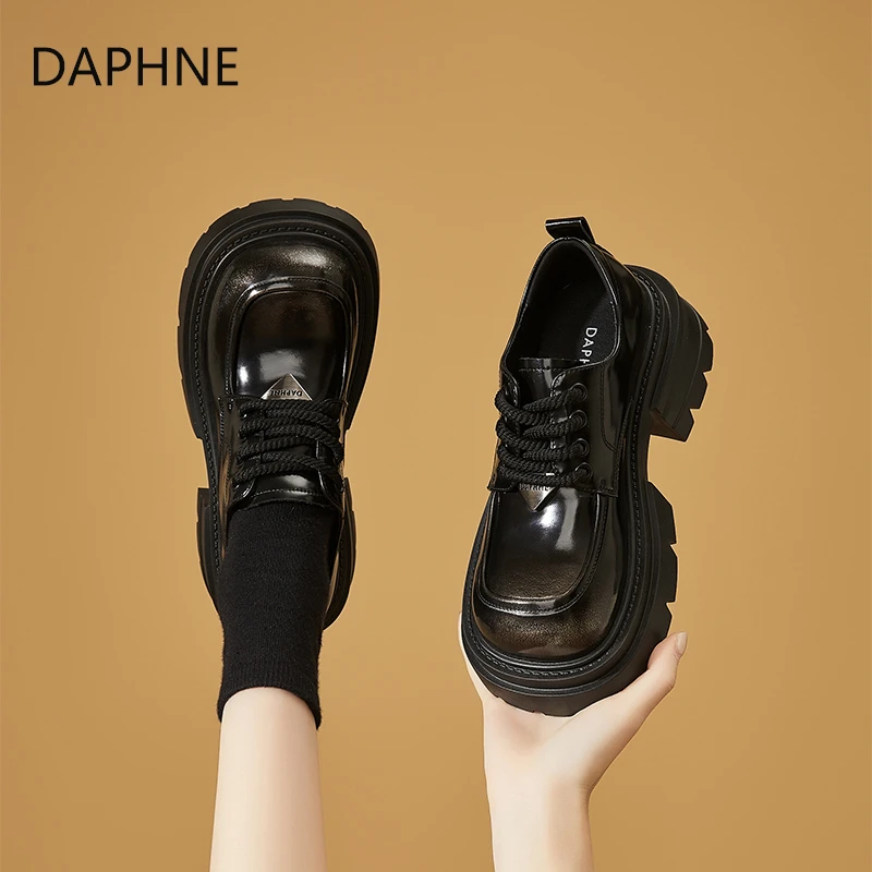 达芙妮厚底乐福鞋2025秋季新款镜面擦色小皮鞋绑带英伦风JK鞋女鞋