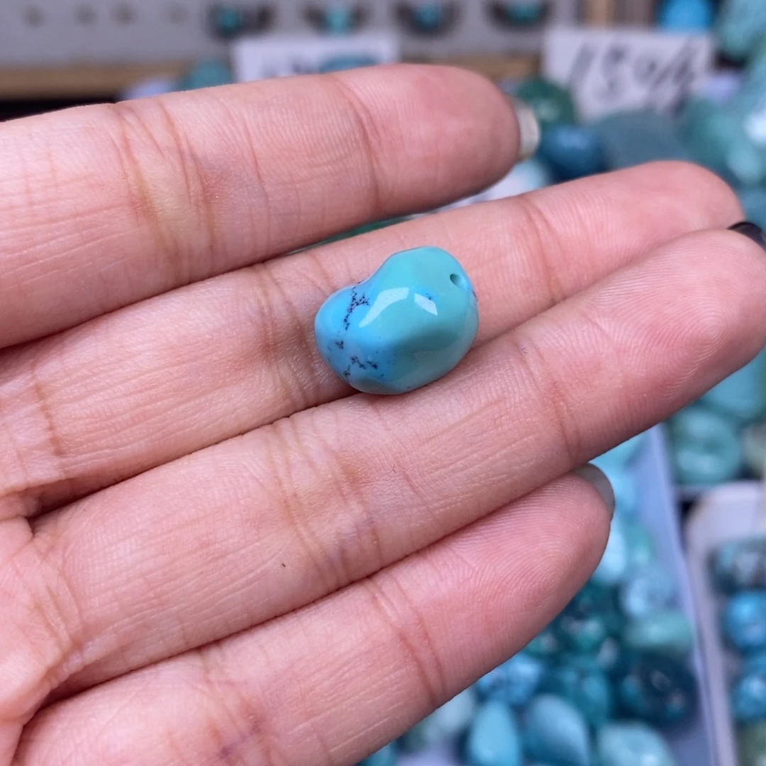 绿松石未镶嵌挂件