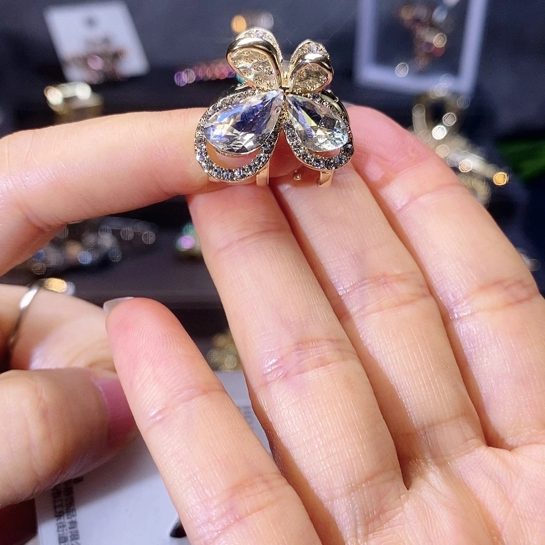 非金属仿水晶一个