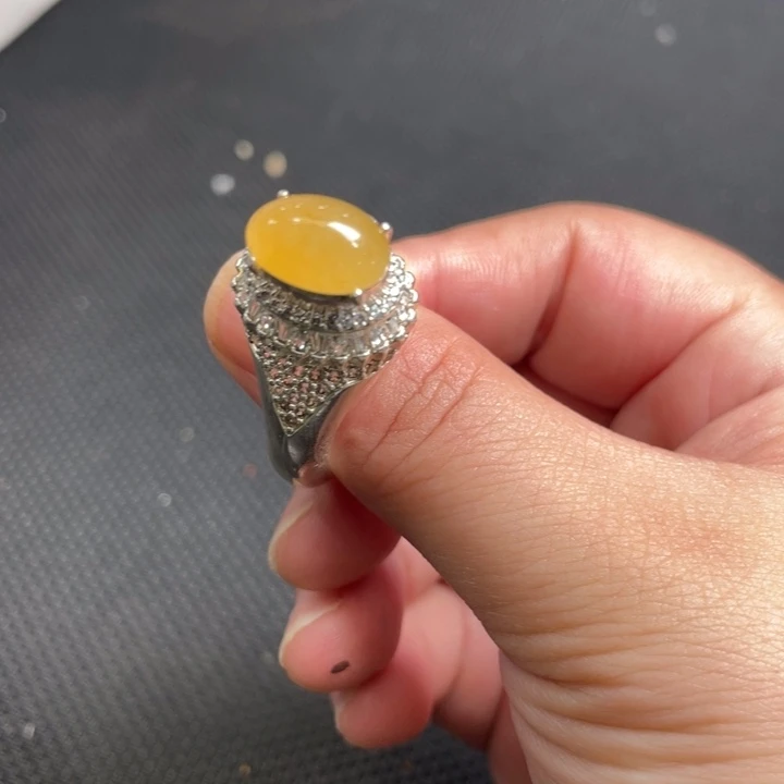 翡翠戒指未镶嵌缅甸翡翠天然