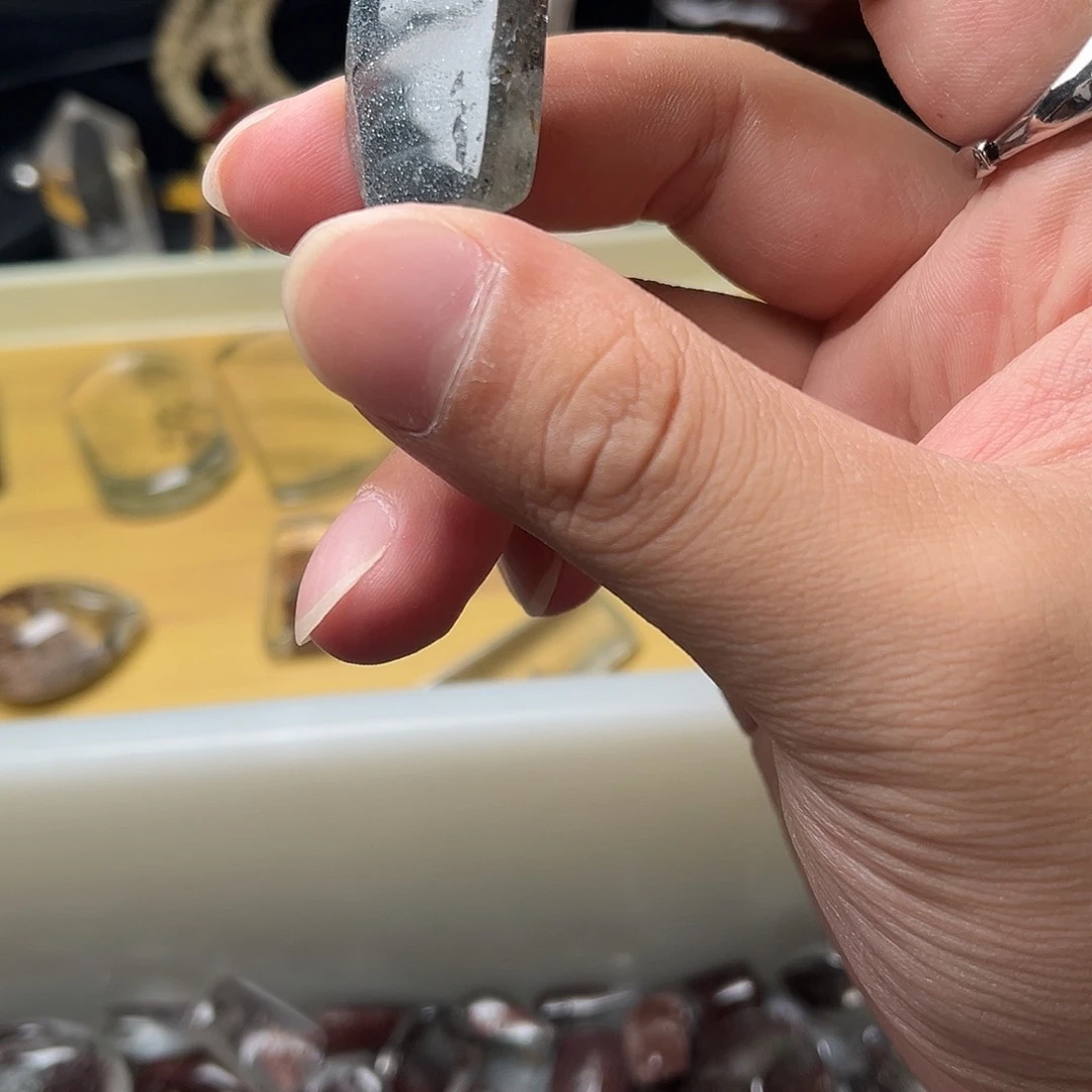 阿***瓜银S925镶嵌颈饰水晶