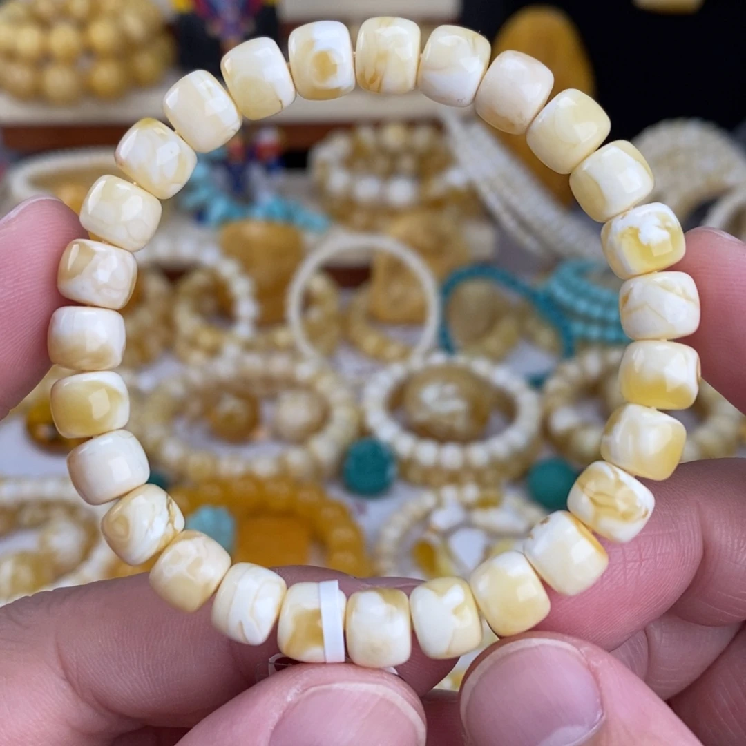 蜜蜡未镶嵌手链瓷白溶洞妖花8.5mm