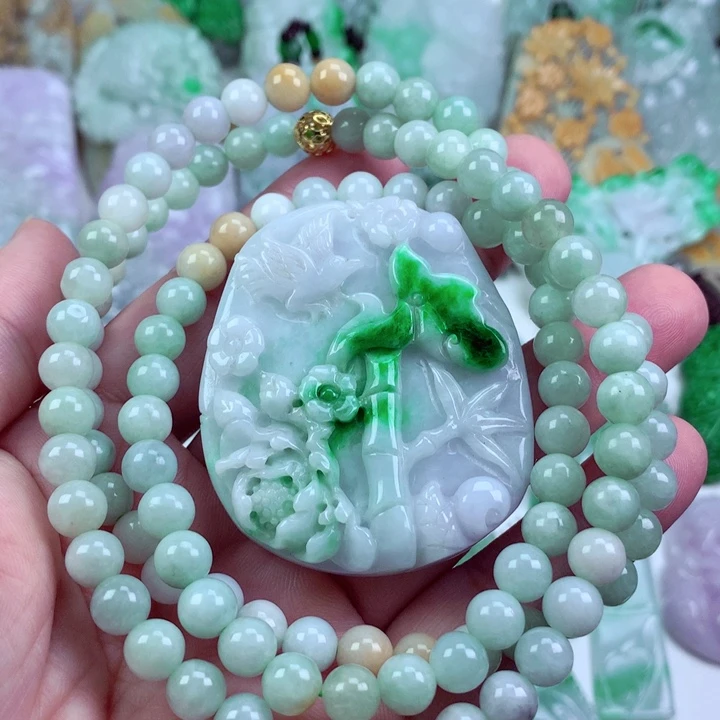 吊坠(不含链)未镶嵌翡翠