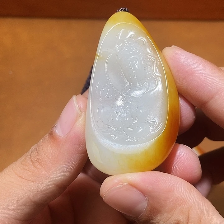 和田玉未镶嵌颈饰HX