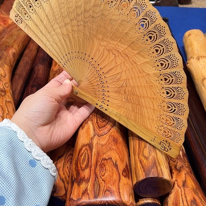 木太行崖柏折扇孔雀开屏长18