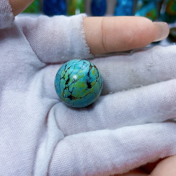 绿松石未镶嵌饰品