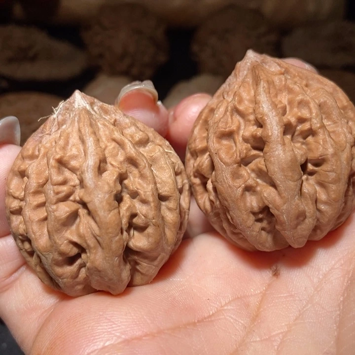 把件文玩核桃东北楸子小雪24