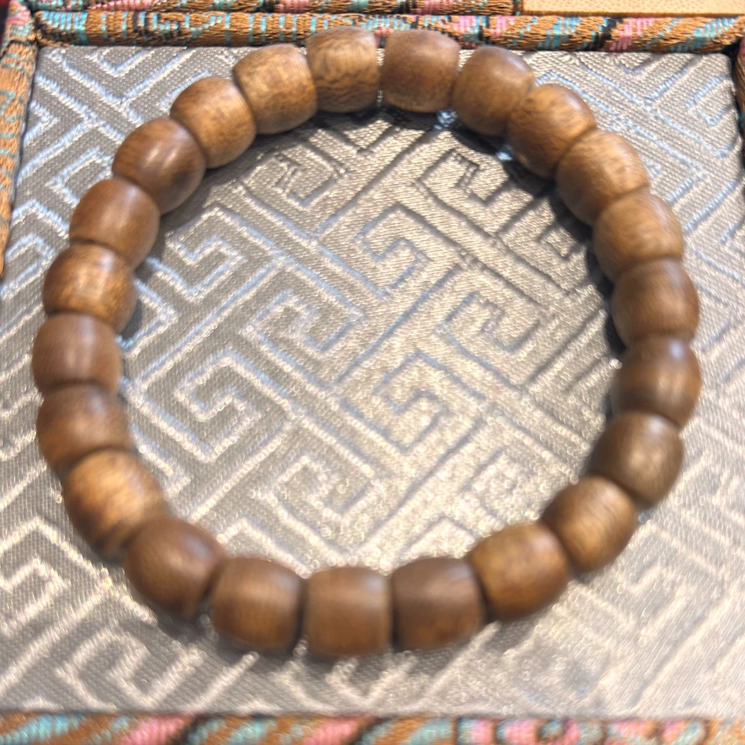 【大鹏珍藏】Rmm0112莺歌绿奇楠沉香手串0.8圆珠单圈