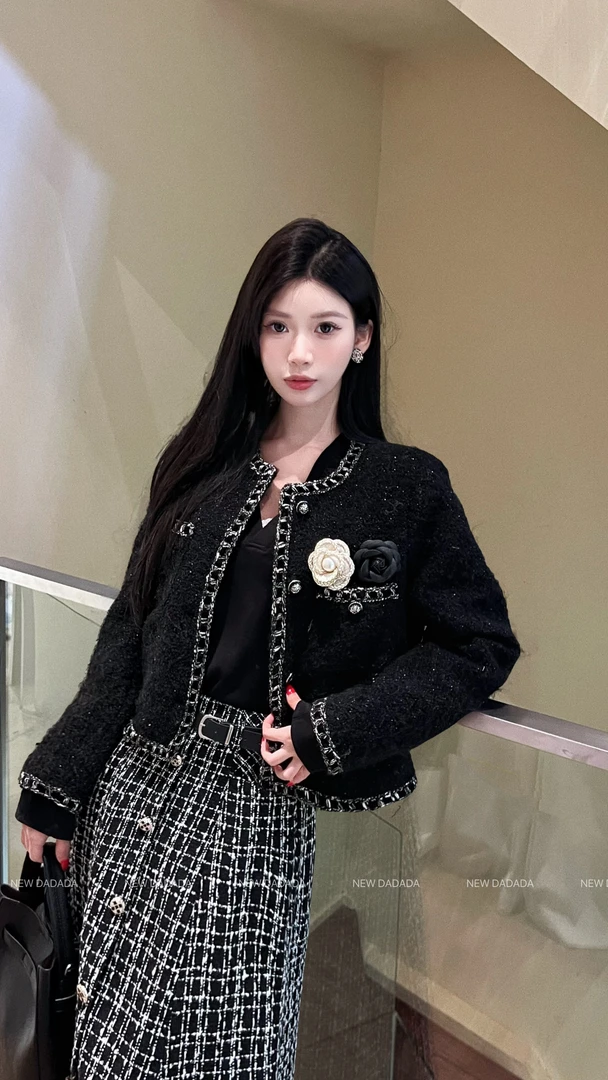 利达 NEW DADADA 秋冬复古小香风外套轻奢时尚修身羽绒服QHM3596