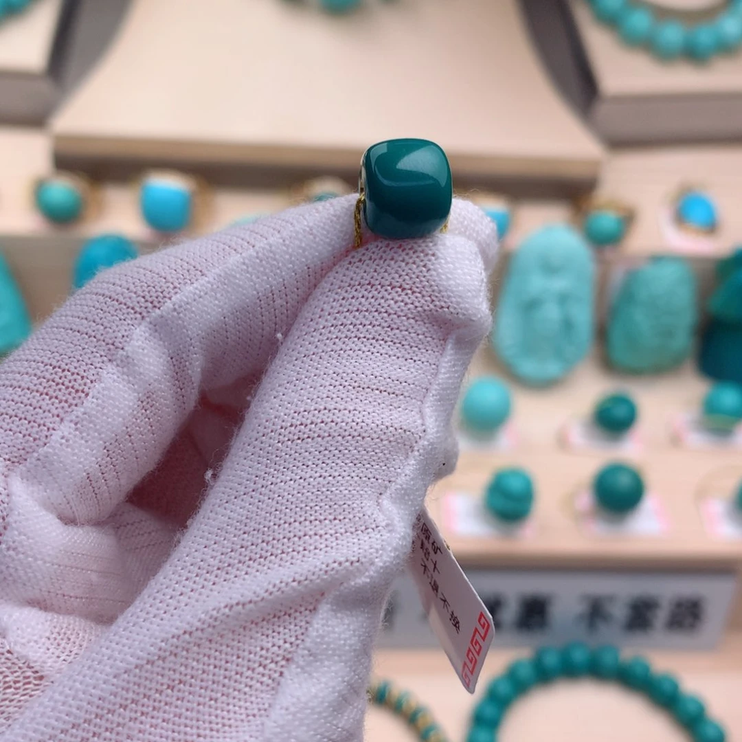 绿松石珠宝奇石未镶嵌